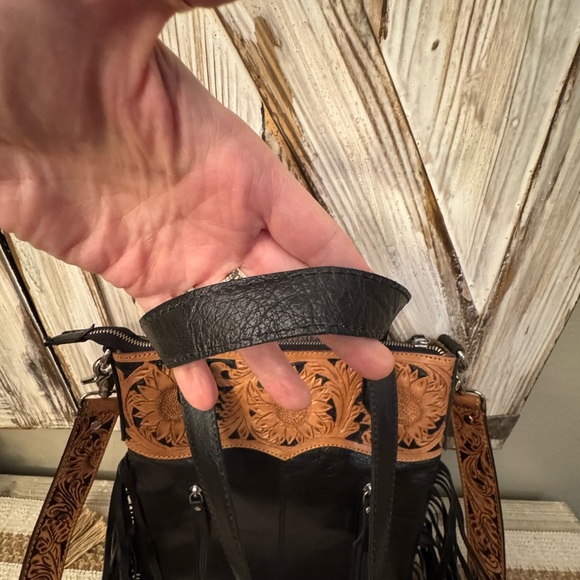 Beautiful Handcrafted Leather and Cowhide Fringe Bag! New! - Picture 7 of 16